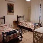 Locazione Menini - Camere zona stazione